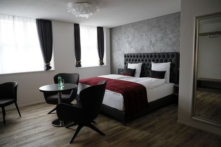 1-ROOM APARTMENT IN REICHENBURG (SZ), FURNISHED - Foto 3