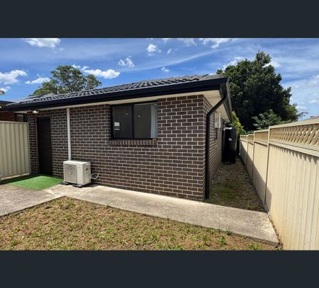 6A Como Close, St Clair, NSW 2759 - Photo 2