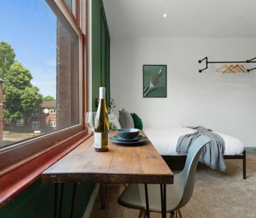 Studio to rent - Photo 4