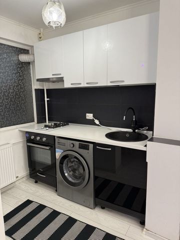 Dristor etaj 4 open space - Fotografie 3