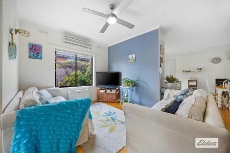 Spacious Family Living in Ararat's Popular West End - Photo 3