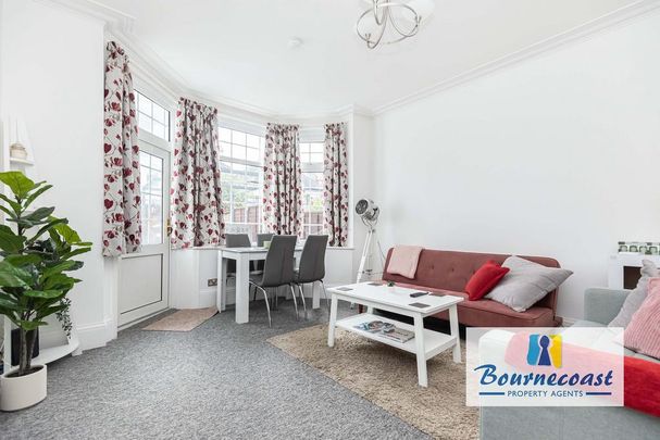 2 bedroom ground floor flat to rent - Photo 1