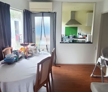 A Cosy 2 Bedroom Home - Photo 3