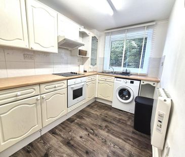 1 bedroom flat to rent - Photo 6