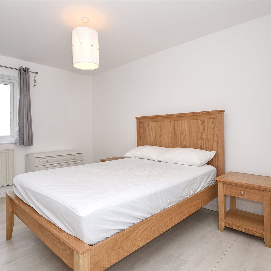 Thorney House, Reading Thorney House, Reading - Photo 1