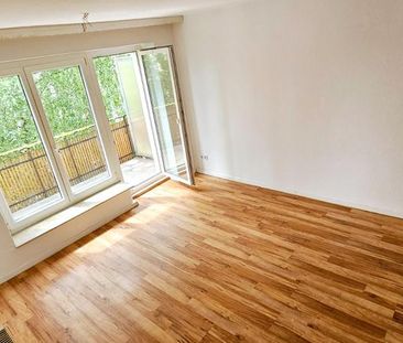 MEGA =》EUR 500,- BONUS / CITY + UNI NAH, BALKON, TAGESLICHTBAD !! - Photo 1