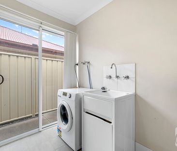 15 Biarritz Street, 5115, Munno Para West Sa - Photo 1