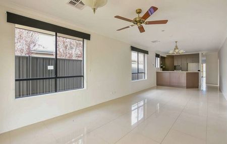 42A Byard Terrace, Mitchell Park SA 5043 - House For Rent - $750 | Domain - Photo 3