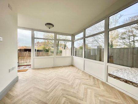 3 bedroom terraced house to rent - Photo 2