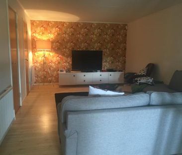 Stort fint radhus i Fullersta/Huddinge - Foto 1