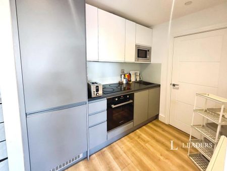 1 bedroom flat to rent - Photo 4