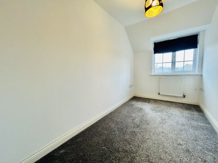 Sinfin Moor Lane, Derby, Chellaston - Photo 3