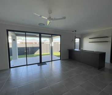 Pallara’s Premier Brand-New Home Privacy, Style & Comfort - Photo 2