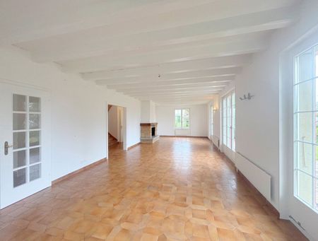 Charming renovated villa of 5.5P in absolute calm with a beautiful view - Photo 2