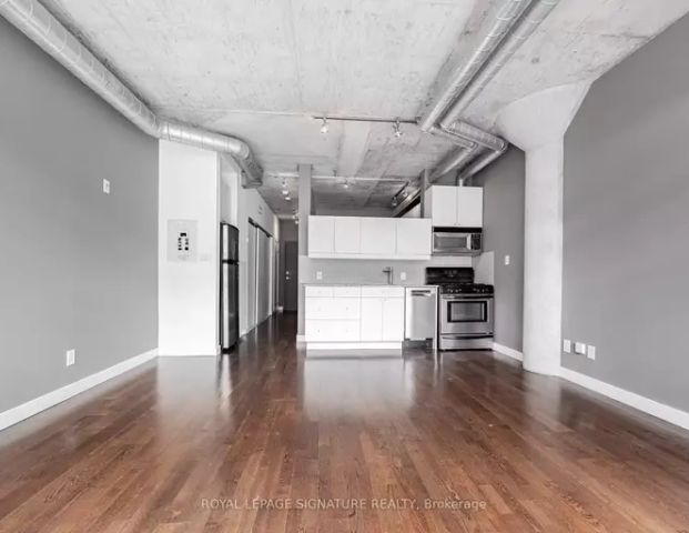 Gorgeous Zen Lofts Next To WaterWorks | 42 Camden Street, Toronto - Photo 1