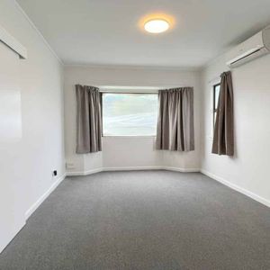 Includes Lawns! - Photo 2