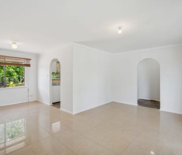 25 Swanley Street, Marangaroo, WA 6064 - Photo 3