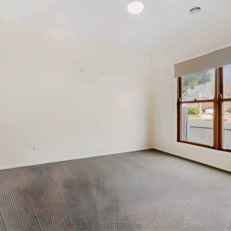 3 Bed, 2 Bath - Photo 1