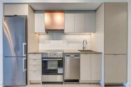 For Lease - 10 Gibbs Road Unit# 501, Toronto, Ontario - Photo 4