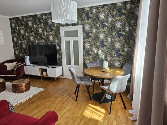 Stylowy, Cichy Apartament w samym centrum Gdyni - Photo 1