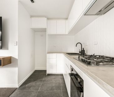 Renovated Paddington Retreat with Lifestyle at Your Doorstep! - Photo 6