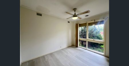 Three Bedroom Family Home In Hoppers Crossing - Photo 2