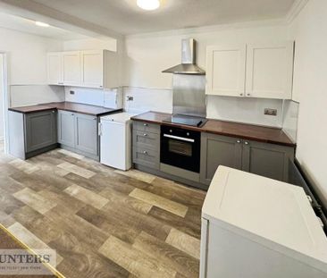 3 bedroom terraced house to rent - Photo 6