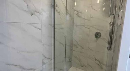 Modern sunny 2 Bedroom home! - Photo 5