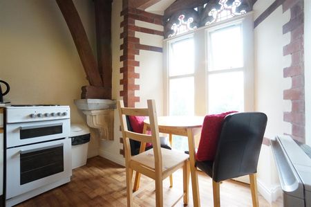 Flat, 14 Tabernacle Garth Road - Photo 5