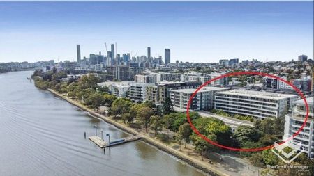 Resort Style 2-bedroom West End - Photo 2