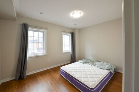 For Lease - 73 Eastern Skies Way, Markham, Ontario - Photo 5