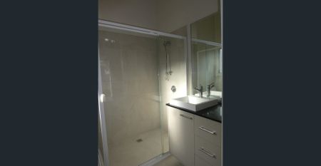 Perfect Family Home - Photo 2