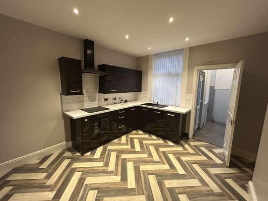 Nowell Place, Harehills, LS9 - Photo 1