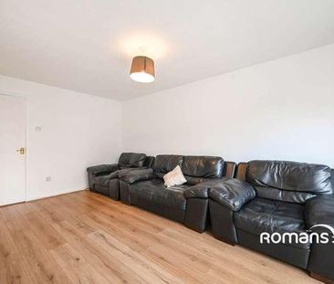 Ullswater, Bracknell, RG12 - Photo 1