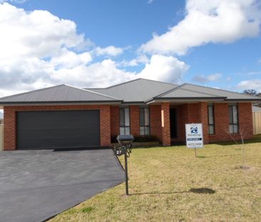 27 Kellett Drive, 2850, Mudgee Nsw - Photo 4