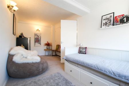 Rogers Close, Elsworth - Photo 3