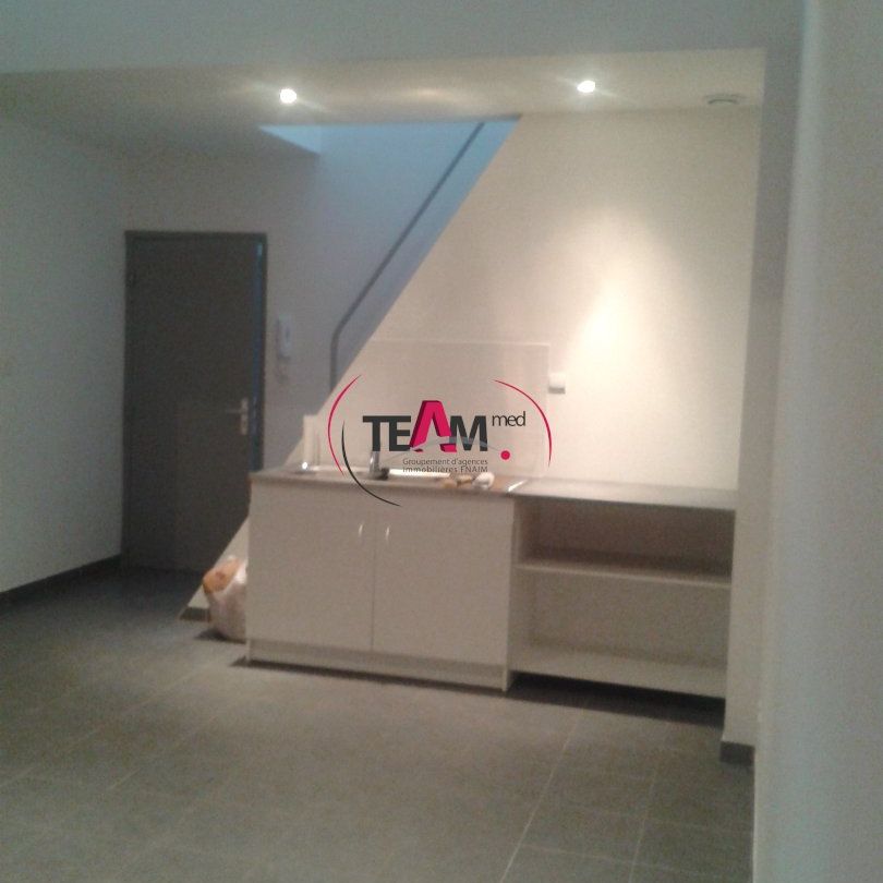 Location Appartement 2 pièces 38m² SETE 34200 - Photo 2