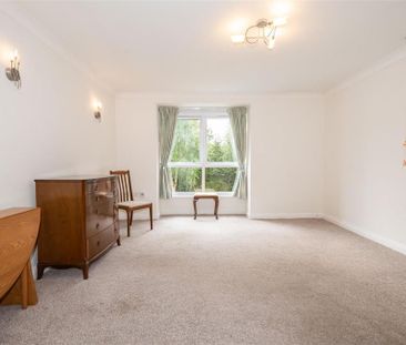1 bedroom retirement property to rent - Photo 2