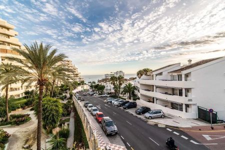 1 room luxury Flat for rent in Benalmádena, Andalusia - Photo 5