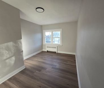 For Lease - 936 EAST MAIN Street Unit# 1, Welland, Ontario - Photo 1