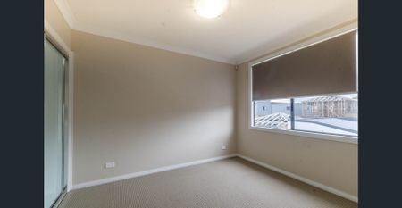 Prime Location - Photo 3