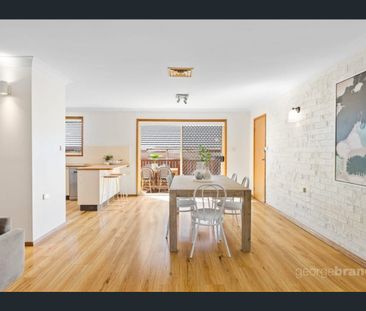 Stylish Terrigal Villa! - Photo 5