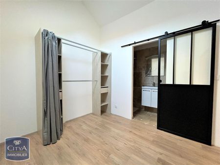 Location Maison 2 pièces 37m² CAYLUS 82160 - Photo 3