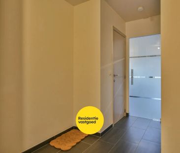 Modern appartement met koer/terras en garagebox in Bekegem - Foto 3