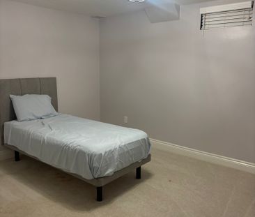 For Lease - 1402 Gord Vinson Avenue, Clarington, Ontario - Photo 2