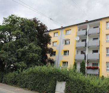 Hier macht wohnen Spaß: günstige 0-Zi.-Dachgeschosswohnung - Photo 1