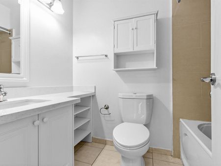 For Lease - 2500 Bathurst Street Unit# 306, Toronto, Ontario - Photo 3