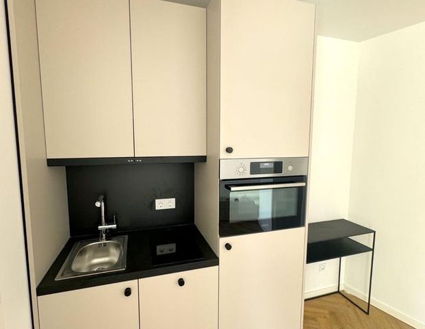 Helle 1-Zimmer-Neubauwohnung mit Balkon in Berlin-Adlershof - Photo 1