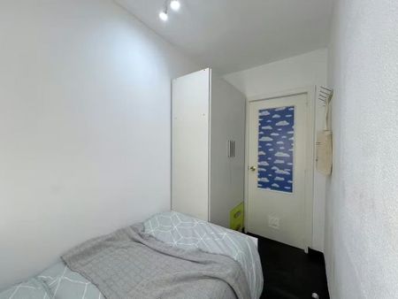 Calle de Federico Gutiérrez, Madrid, Community of Madrid 28027 - Photo 2