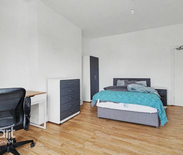 1 bedroom in a house share to rent - Photo 3